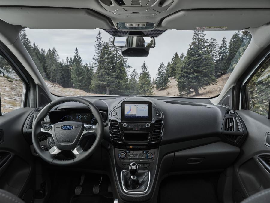 Торпедо Ford Tourneo Connect Active 2020 года  (EU) (фото 4 из 7)